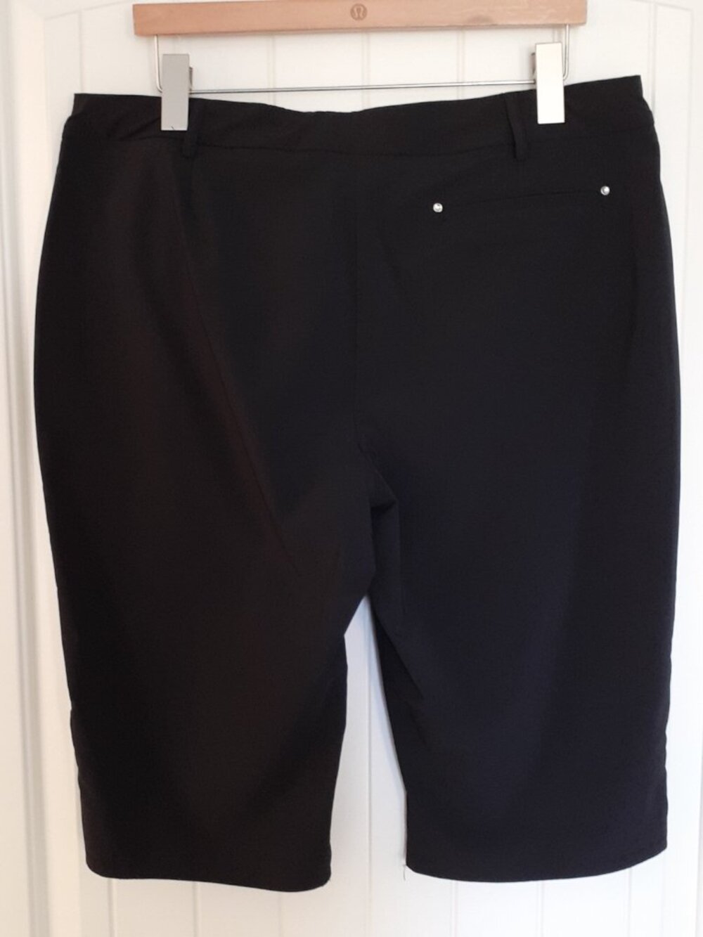 Jamie Sadock AirWear Knee Capri in Jet Black Size 14 - Picture 2 of 16